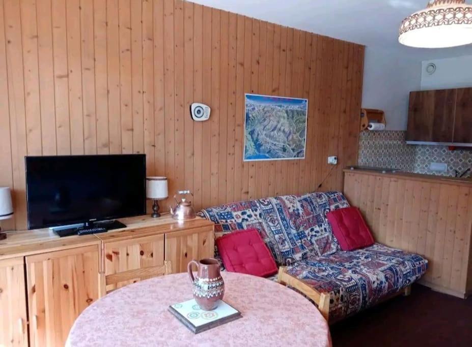 2 A 4 Pers Proximite Immediate Du Centre *
